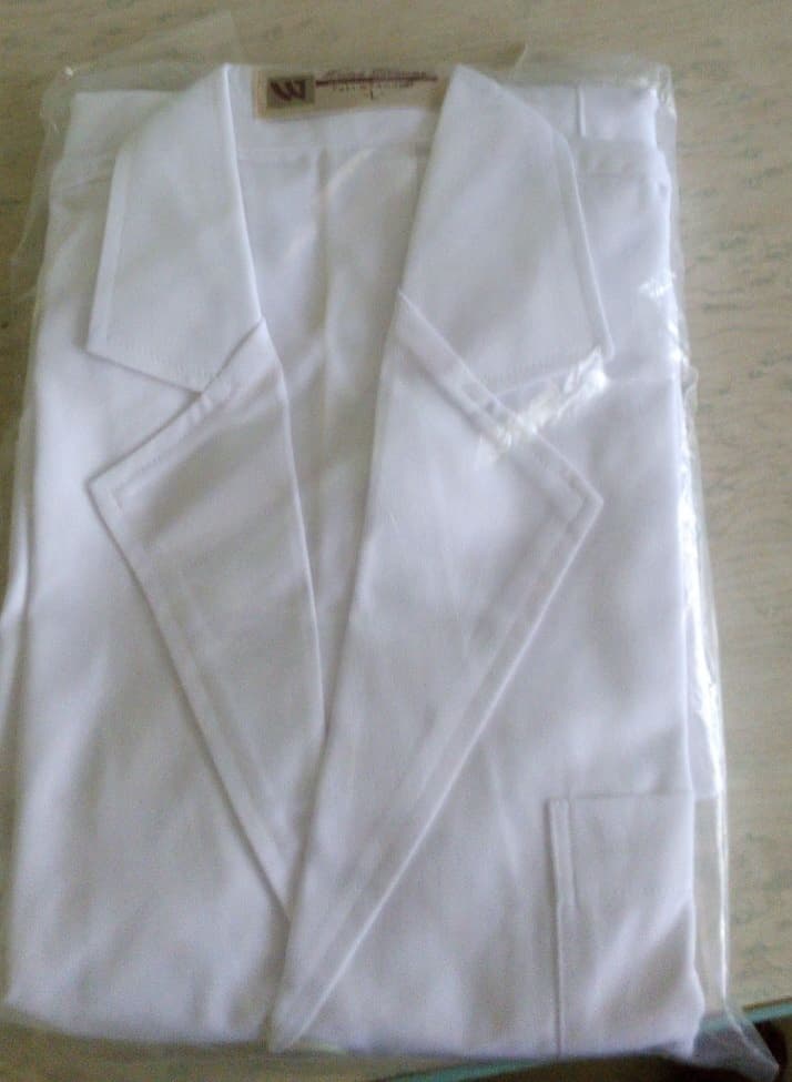 White laboratory coat